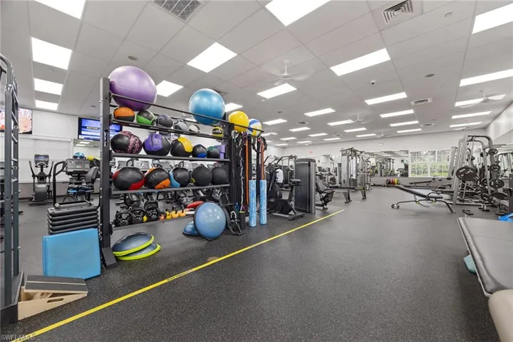 25060  Bay Cedar  DR, Bonita Springs, FL 34134