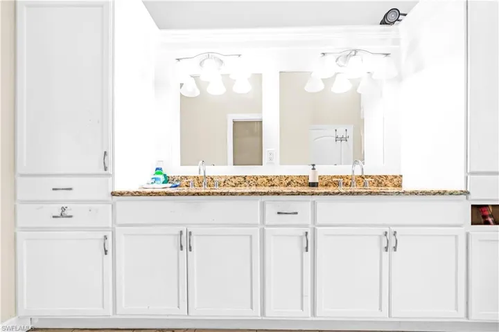 3420 72nd Ave Ne, Naples, Florida 34120