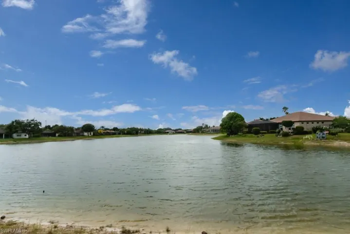 752  Grand Rapids  BLVD, Naples, FL 34120