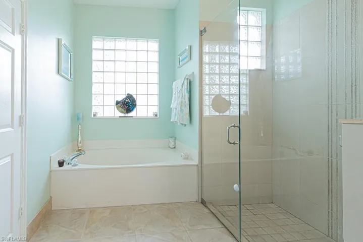 752  Grand Rapids  BLVD, Naples, FL 34120
