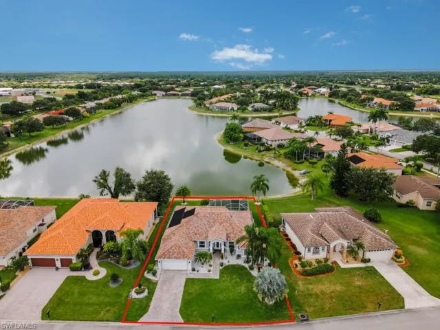 752  Grand Rapids  BLVD, Naples, FL 34120