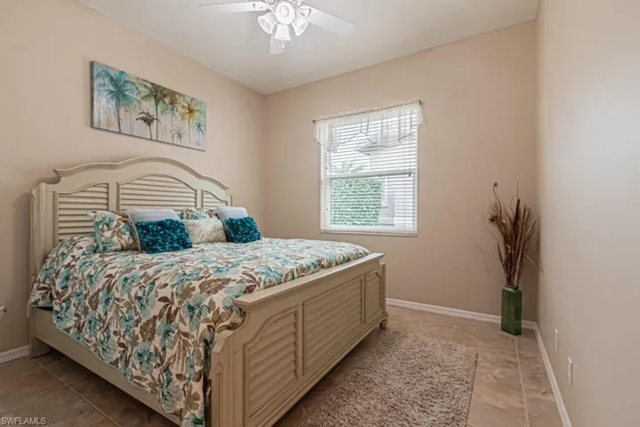 752  Grand Rapids  BLVD, Naples, FL 34120
