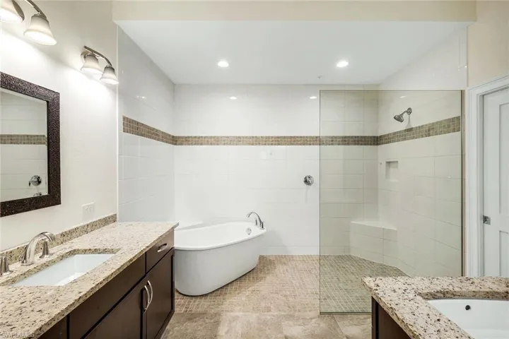 21530 Strada Nuova Cir 205, Estero, Florida 33928