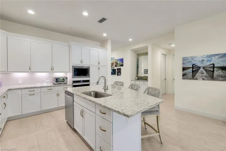 21530 Strada Nuova Cir 205, Estero, Florida 33928