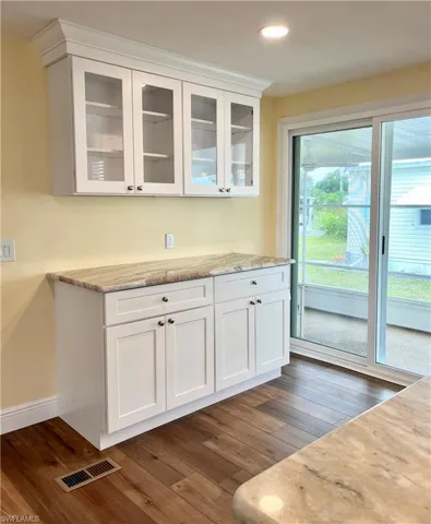 3036  Longview  LN, North Fort Myers, FL 33917