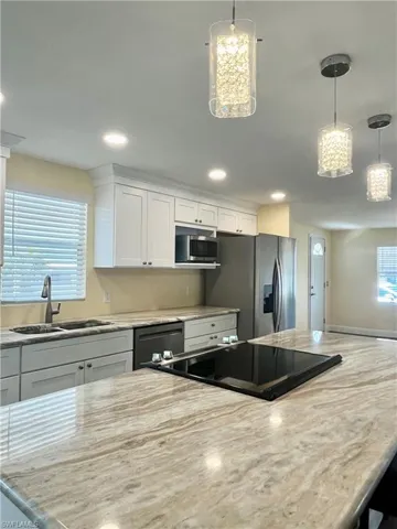 3036  Longview  LN, North Fort Myers, FL 33917