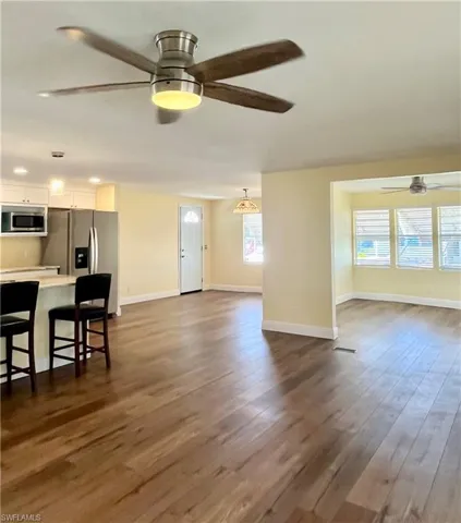 3036  Longview  LN, North Fort Myers, FL 33917