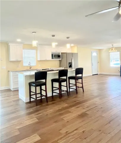 3036  Longview  LN, North Fort Myers, FL 33917