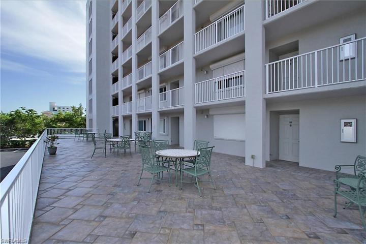 Community Sunrise Deck