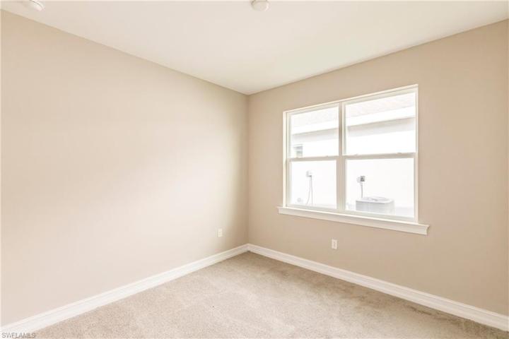 919 Stonewater Lake TER, CAPE CORAL FL 33993