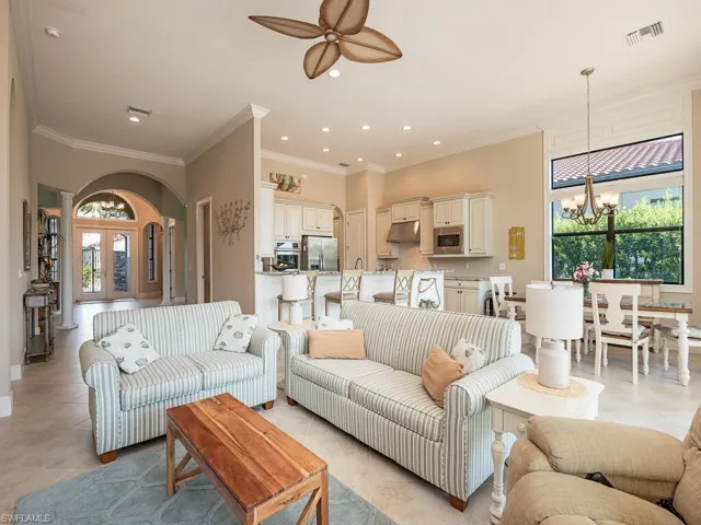 Open and ideal for entertaining and spending time with family