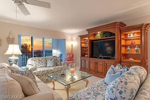 3377 Gulf Shore Blvd N 4d, Naples, Florida 34103
