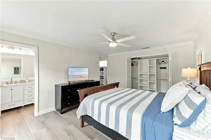 809 Palm View Dr 8, Naples, Florida 34110