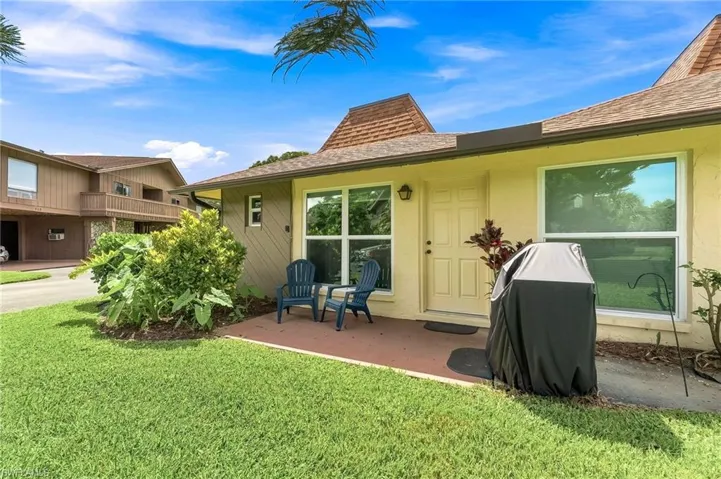 809 Palm View Dr 8, Naples, Florida 34110