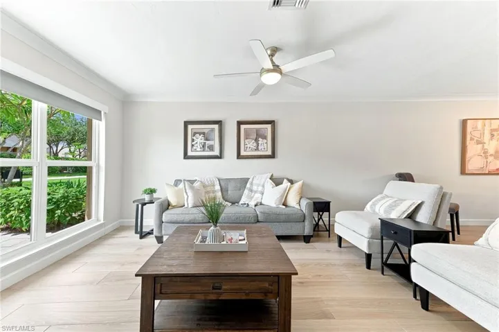 809 Palm View Dr 8, Naples, Florida 34110