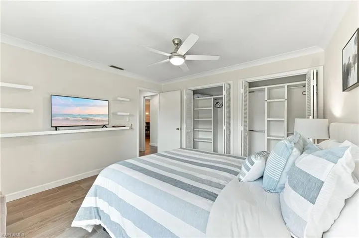809 Palm View Dr 8, Naples, Florida 34110