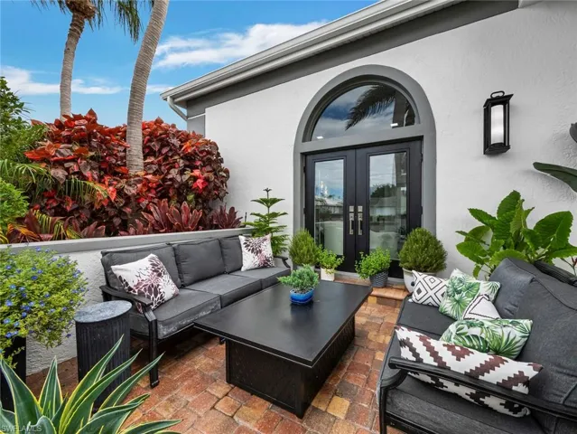 206 Four Knot Ln, Osprey, Florida 34229