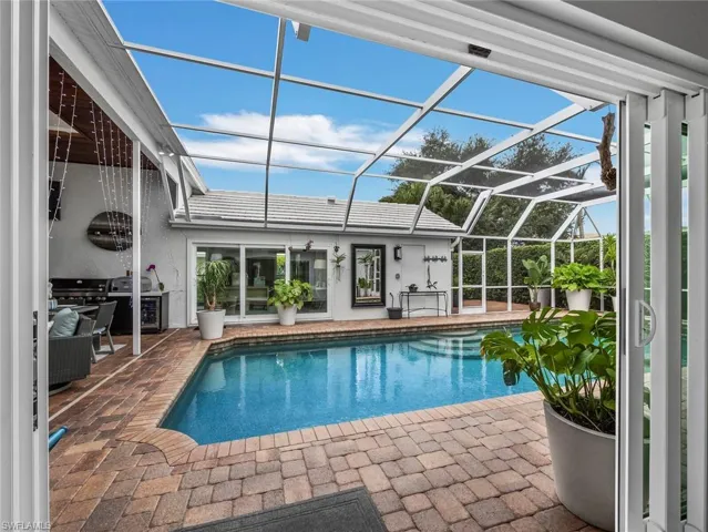206 Four Knot Ln, Osprey, Florida 34229