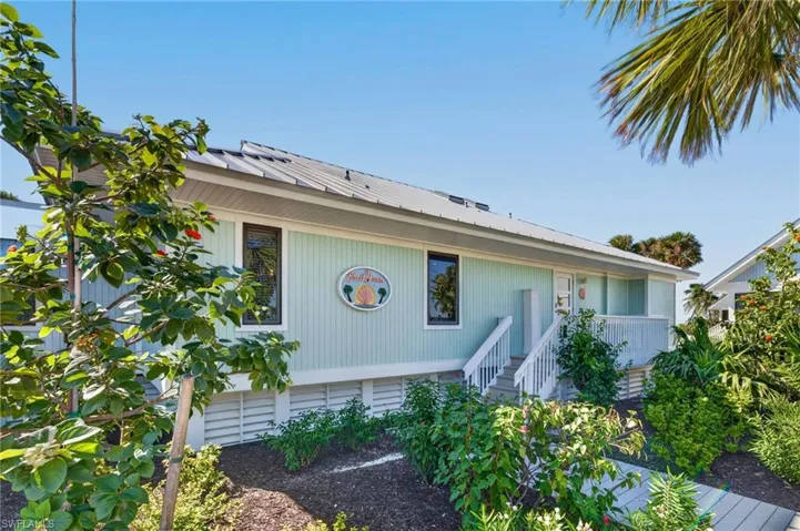 11 Beach Homes, Captiva, Florida 33924