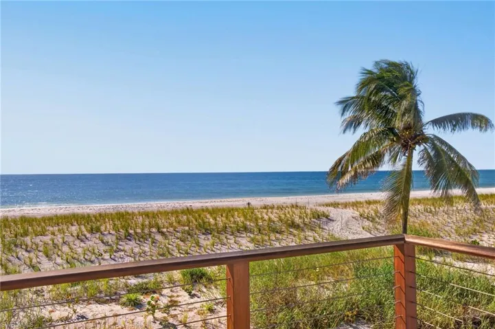 11 Beach Homes, Captiva, Florida 33924