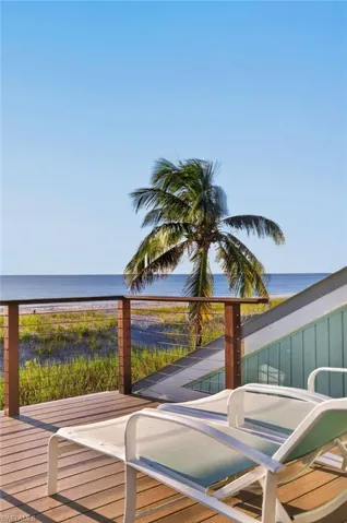 11 Beach Homes, Captiva, Florida 33924