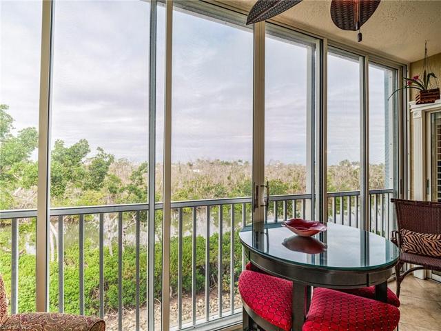 Covered screened/glass additional living area for your pure enjoyment.