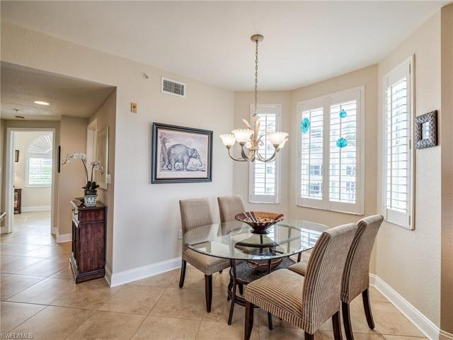 Rays of sunshine brighten the dining area through the bay window, an exclusive feature to the highly sought end units at Captain's Bay South.