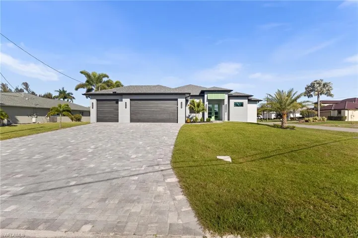 141 Sw 35th Ave, Cape Coral, Florida 33991