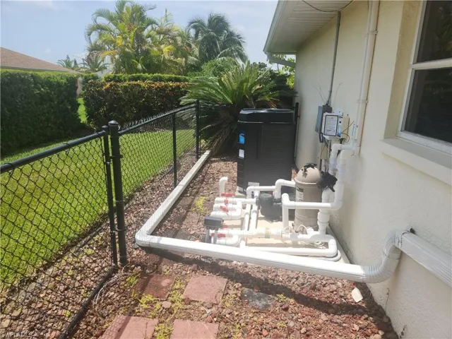 Pool electric heater