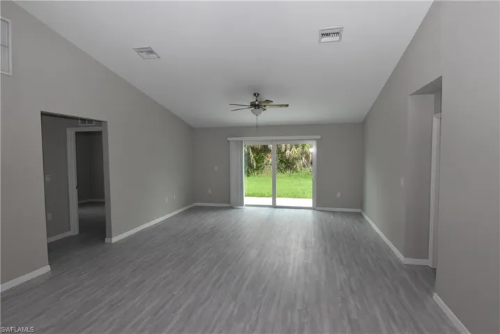 1544 Waldorf Dr, North Port, Florida 34288
