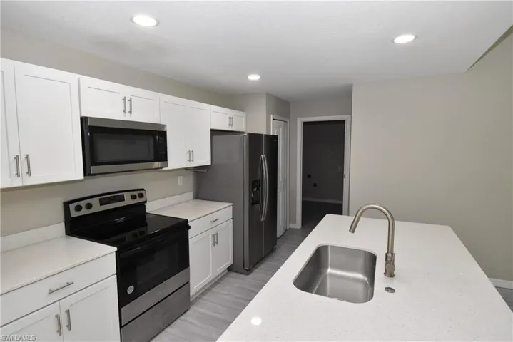 1544 Waldorf Dr, North Port, Florida 34288