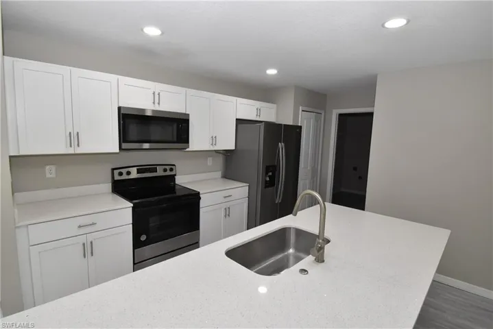 1544 Waldorf Dr, North Port, Florida 34288