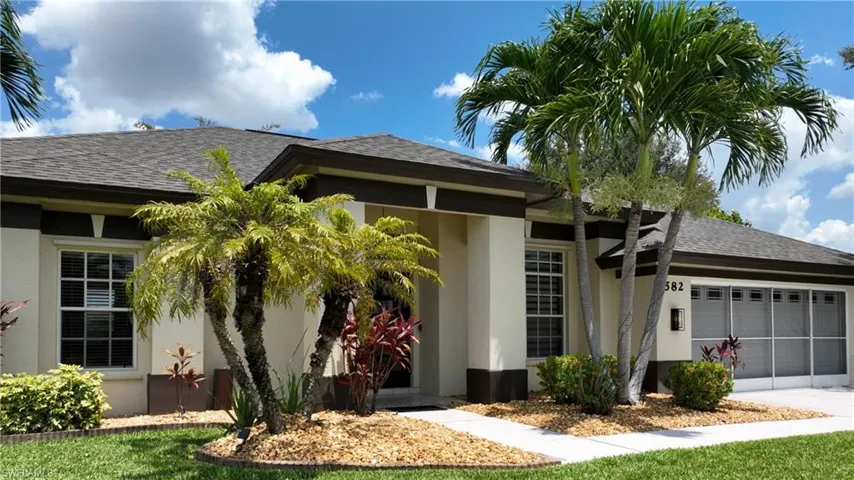 View of front of the home