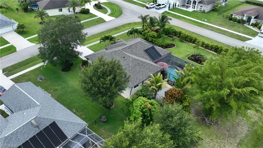 View of bird's eye view of the large corner lot