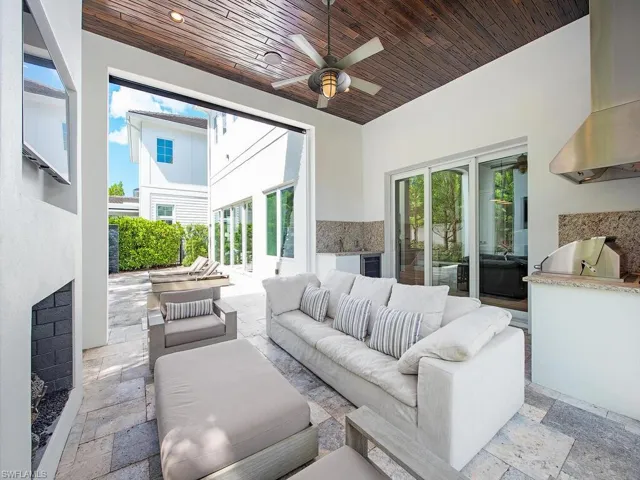 9200 Mercato Way, Naples, Florida 34108
