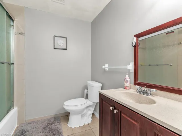 2422 Capri Dr, Fort Myers Fl 33916