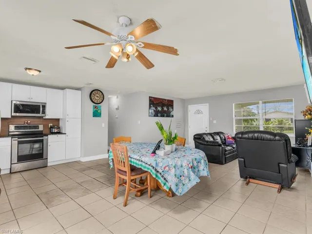 2422 Capri Dr, Fort Myers Fl 33916