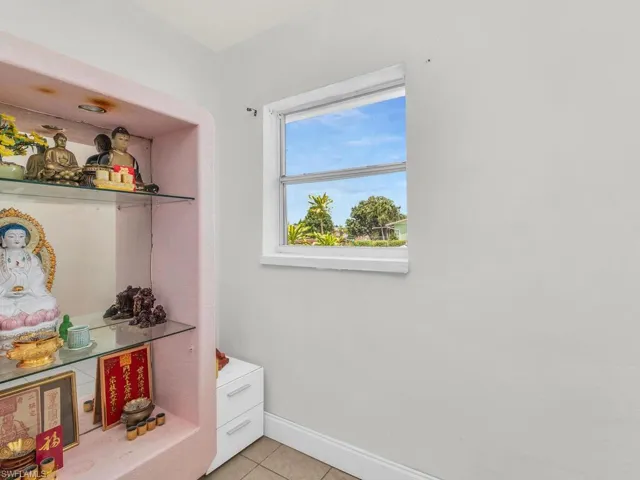 2422 Capri Dr, Fort Myers Fl 33916