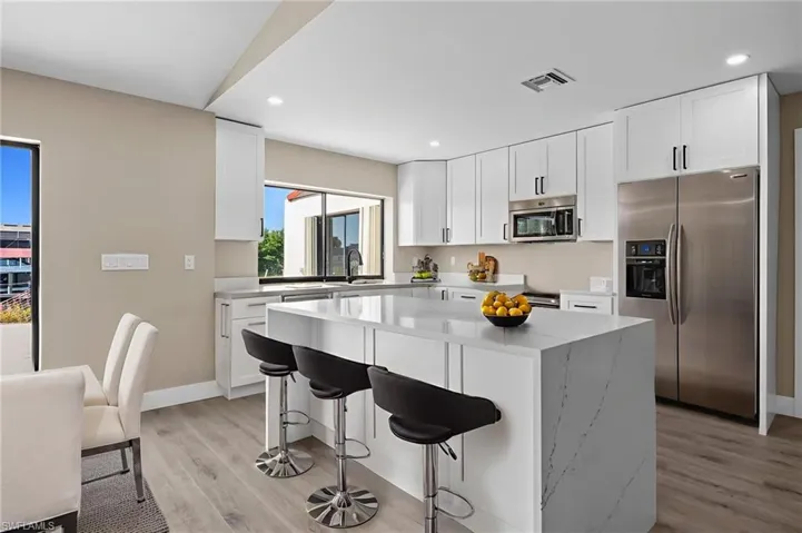 920 Se 16th Ter, Cape Coral, Florida 33990