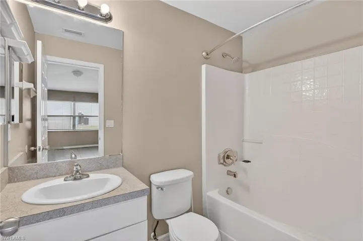 848  Holmes  AVE, Lehigh Acres, FL 33974
