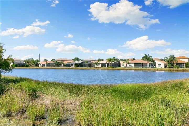 10475  Spruce Pine  CT, Fort Myers, FL 33913