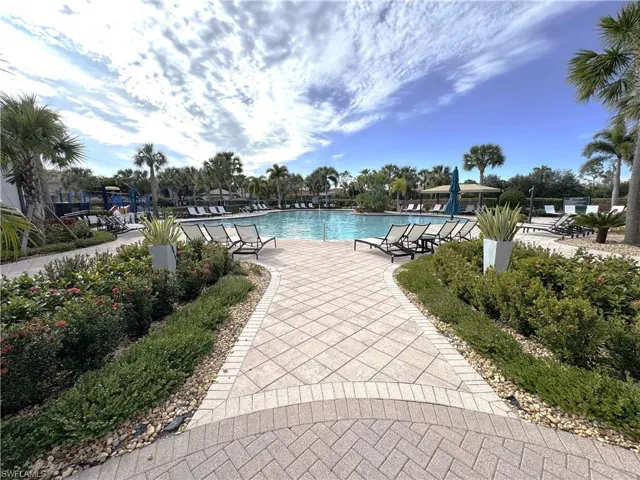 10475  Spruce Pine  CT, Fort Myers, FL 33913