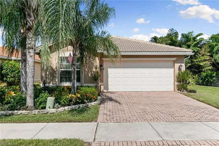 10475  Spruce Pine  CT, Fort Myers, FL 33913