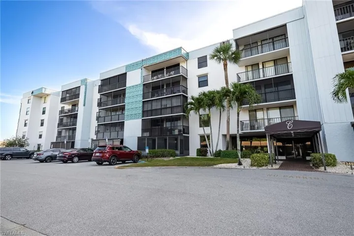 3490 N Key  DR, North Fort Myers, FL 33903