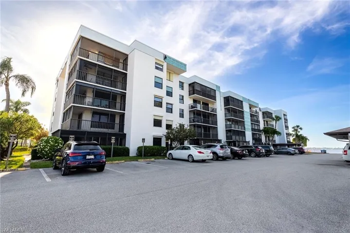 3490 N Key  DR, North Fort Myers, FL 33903