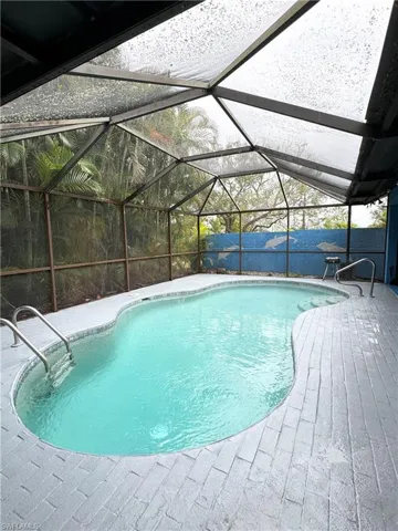 enjoy the privacy & sun