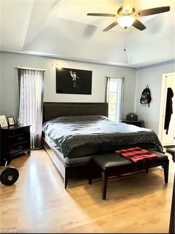 large with dressers and desk