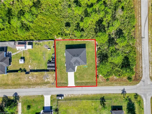 Aerial view of property's location featuring property boundaries highlighted