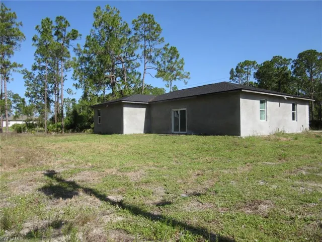 702 E 15th St, Lehigh Acres, Florida 33972