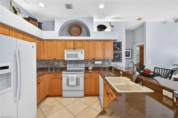 9550  Cedar Creek  DR, Bonita Springs, FL 34135